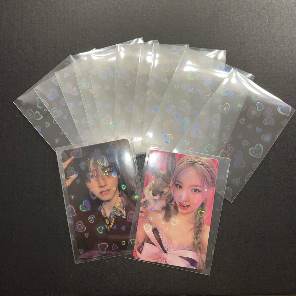Kpop Holographic Hearts PhotoCard Sleeves